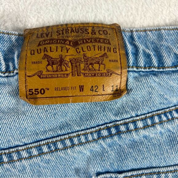 Mens Levis 550 Vintage Relaxed Fit Denim Shorts 0590 - Picture 2 of 14